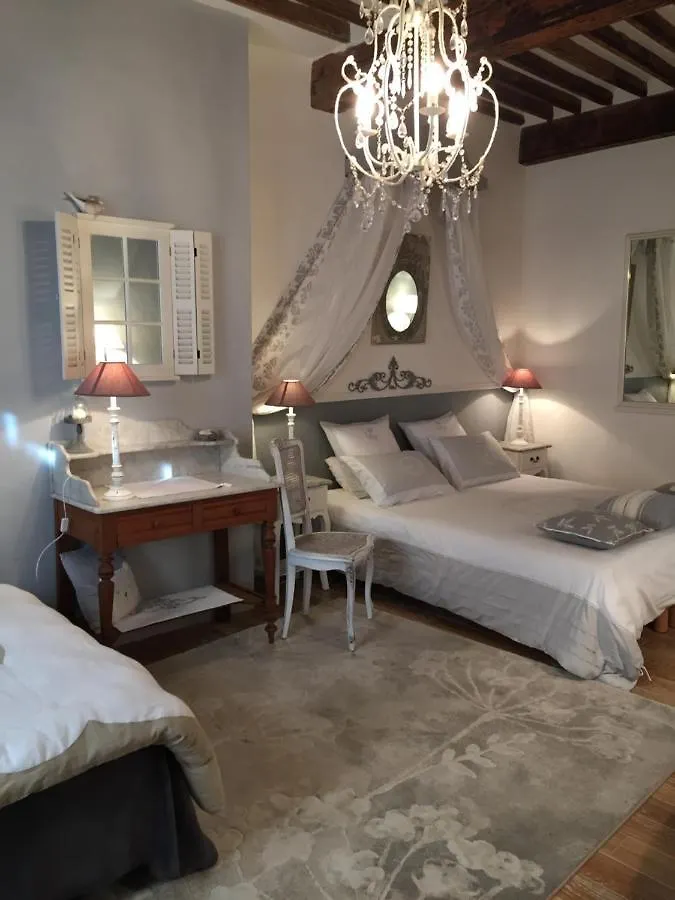 Couette-café Bed and Breakfast La Clé des Songes à Claviers